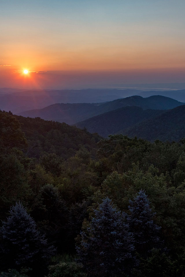 Mobile Background: Mountain Sunset